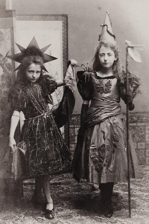 Victorian children Halloween dress