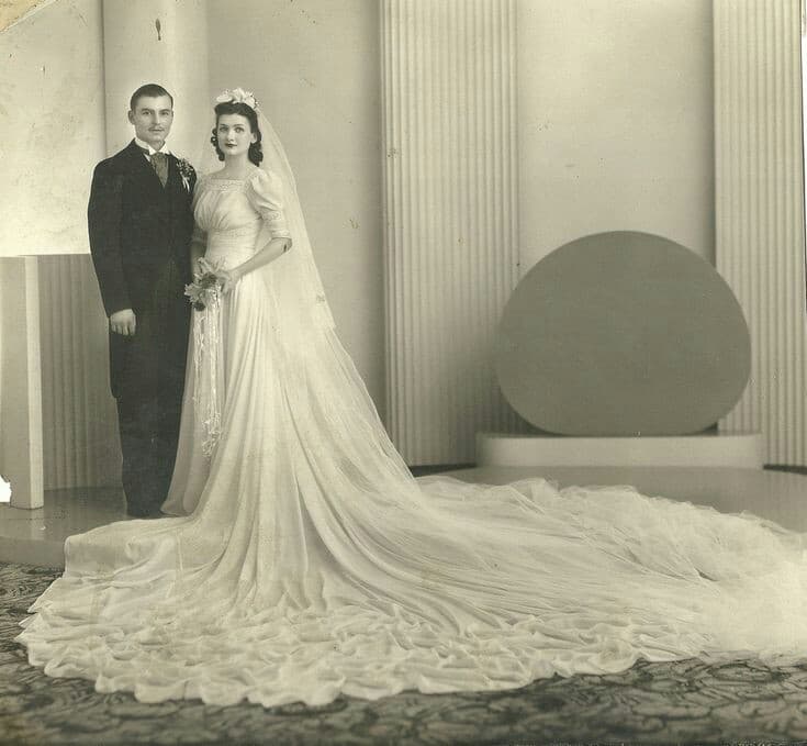 1930s shop wedding gown